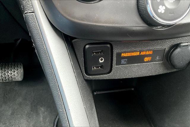 Used 2022 Chevrolet Trax LT w/ LT Convenience Package image 35