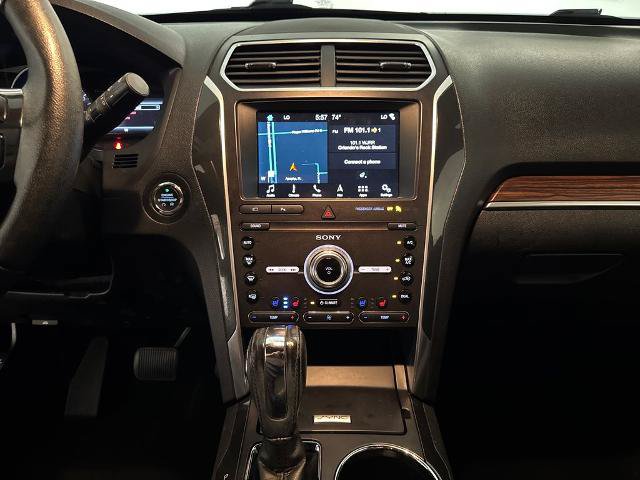 Certified 2019 Ford Explorer Limited w/ Class III Trailer Tow Package FWD image 17