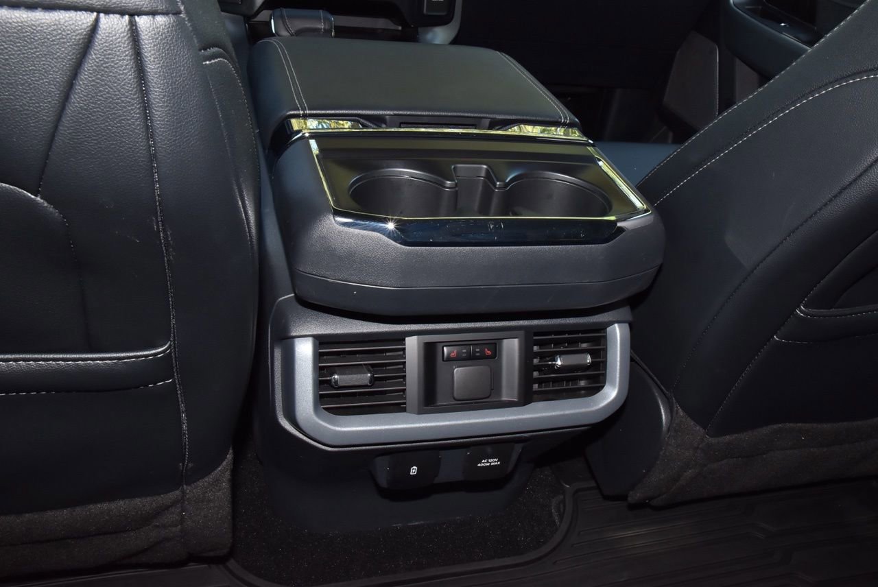 Certified 2023 Ford F150 Lariat w/ Equipment Group 502A High image 19