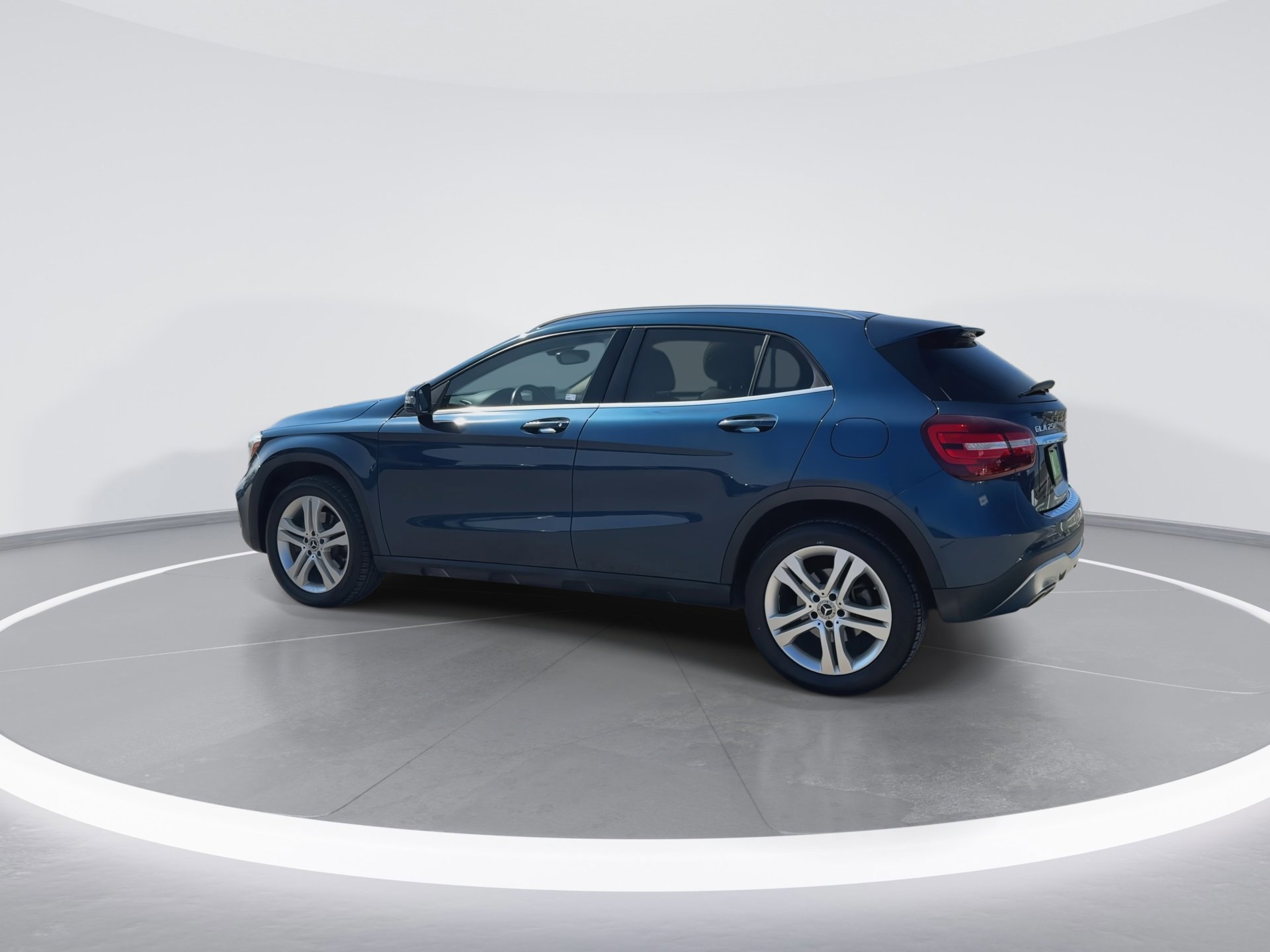 Used 2020 Mercedes-Benz GLA 250 4MATIC image 5