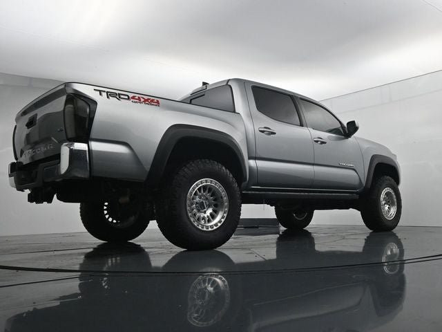 Used 2023 Toyota Tacoma TRD Off-Road AWD/4WD image 42