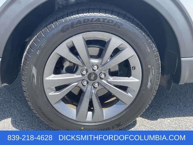 Certified 2021 Ford Explorer XLT w/ Equipment Group 202A image 7