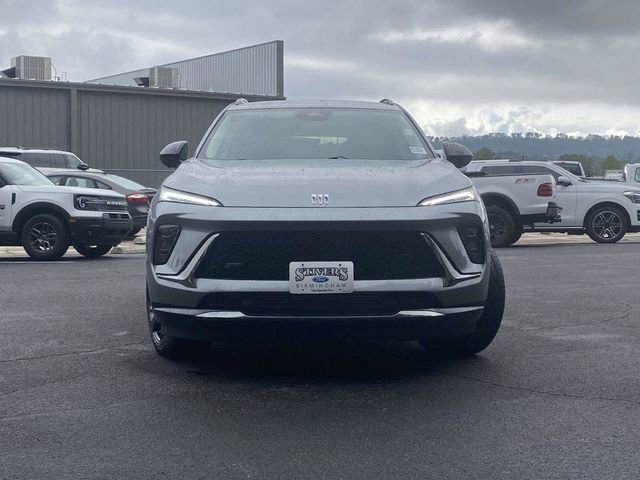 Used 2025 Buick Envision Sport Touring image 8