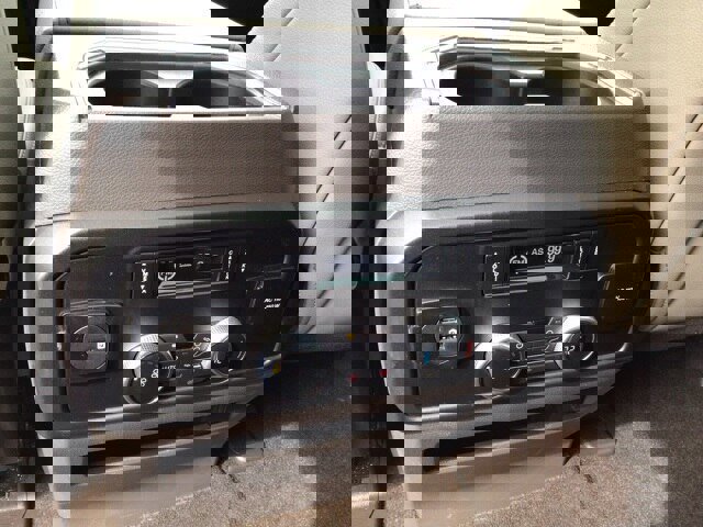 Certified 2021 Ford Expedition Limited image 24