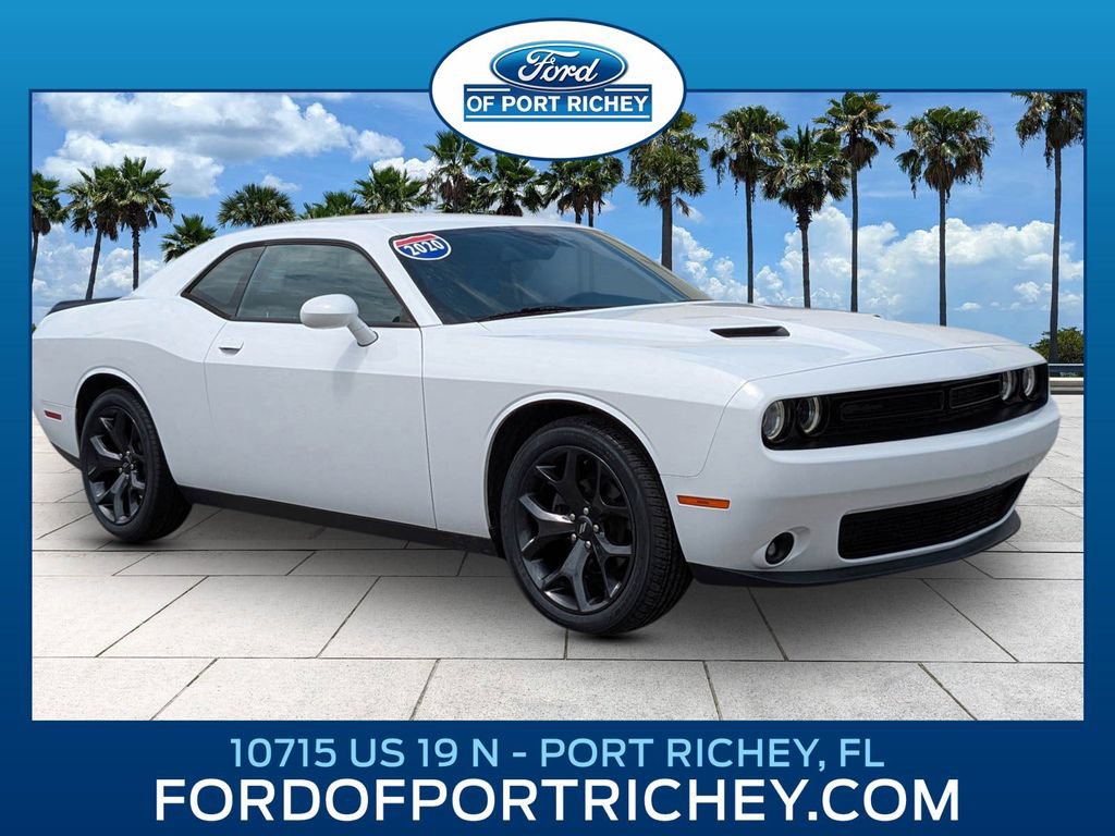 Used 2020 Dodge Challenger SXT w/ Blacktop Package RWD image 1