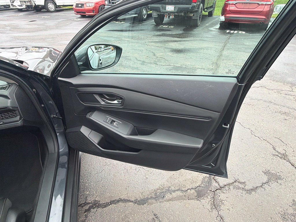 Used 2024 Honda Accord EX image 41