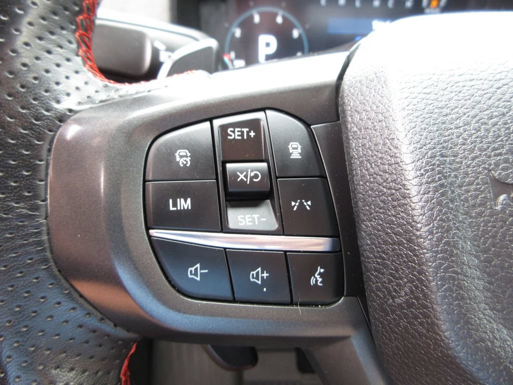 Certified 2025 Ford Ranger Raptor AWD/4WD image 16