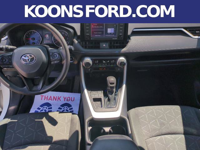Used 2021 Toyota RAV4 XLE w/ Convenience Package FWD image 12