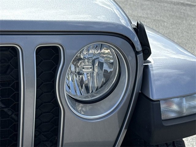 Used 2021 Jeep Gladiator Overland w/ Popular Equipment Package image 17