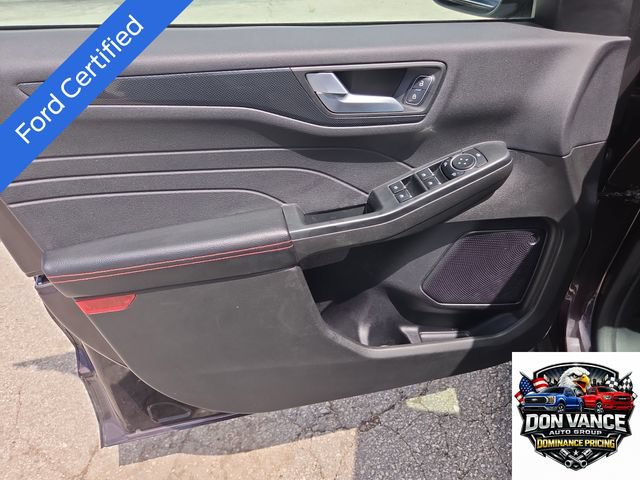 Certified 2023 Ford Escape ST-Line w/ Tech Pack #1 AWD/4WD image 11