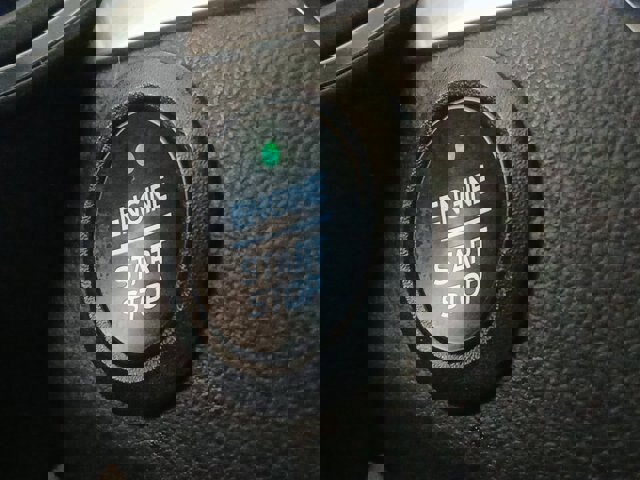 Certified 2022 Ford Escape Titanium w/ Class II Trailer Tow Package image 16