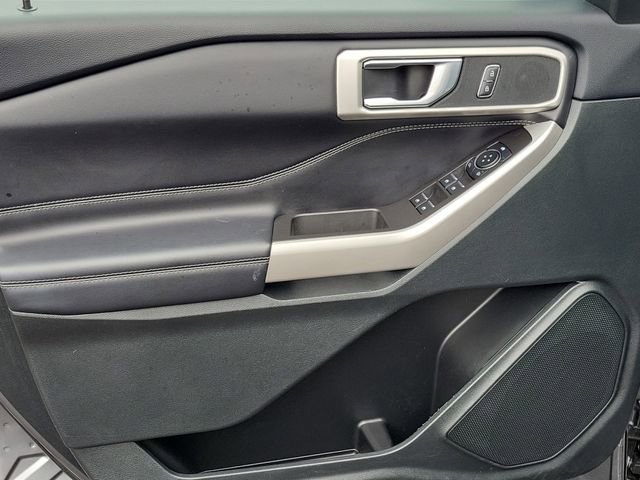 Certified 2024 Ford Explorer XLT w/ Equipment Group 202A image 10