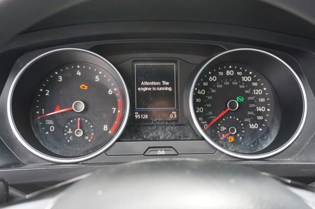 Used 2019 Volkswagen Tiguan S FWD image 9