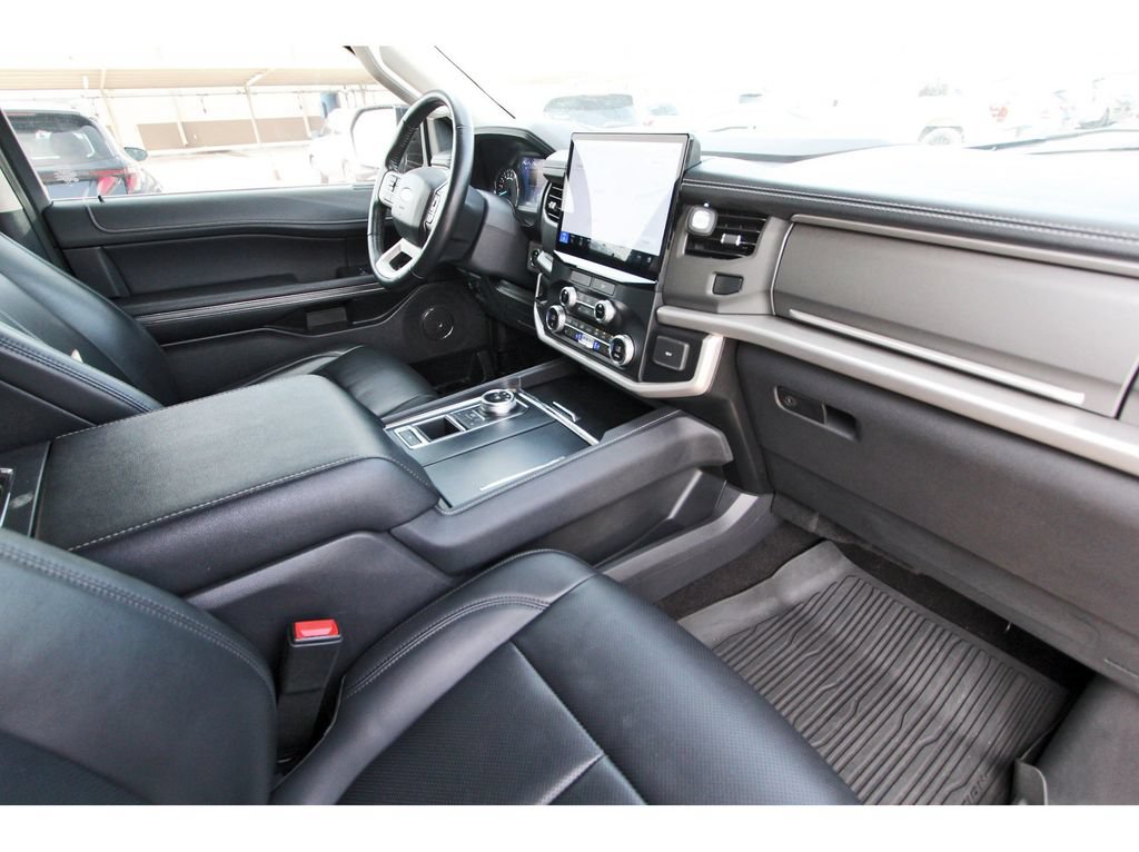 Certified 2023 Ford Expedition Max XLT RWD image 28