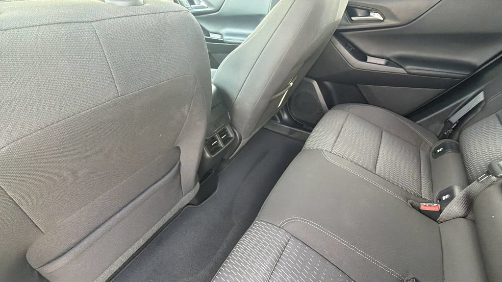 Used 2026 Chevrolet Equinox LT FWD image 25