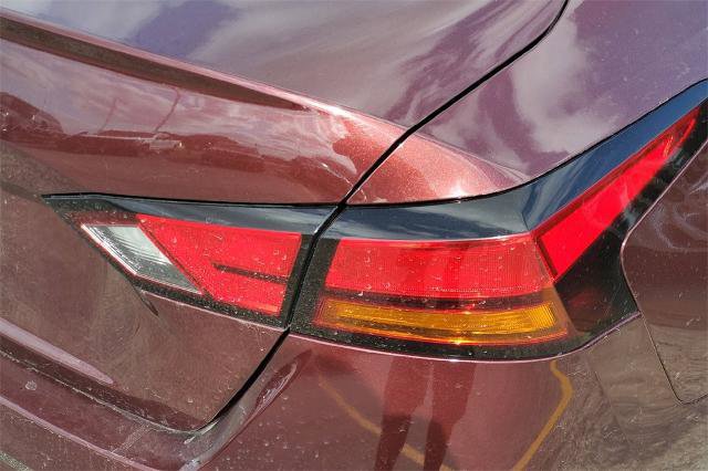 Used 2025 Nissan Altima 2.5 SV image 5