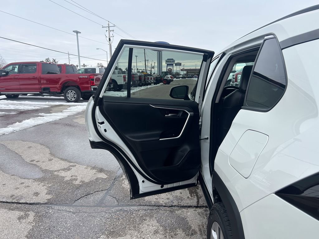 Used 2021 Toyota RAV4 Limited w/ Limited Grade Weather Package image 15