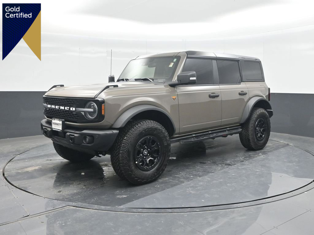 Certified 2025 Ford Bronco Badlands image 1