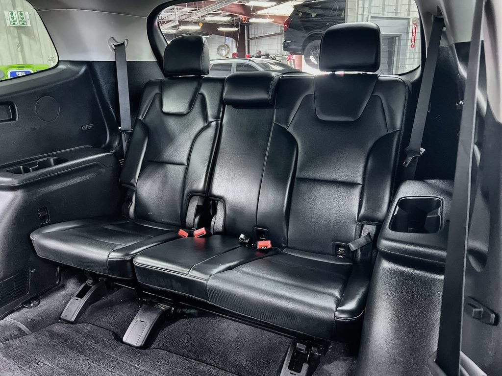 Used 2025 Kia Telluride S FWD image 22
