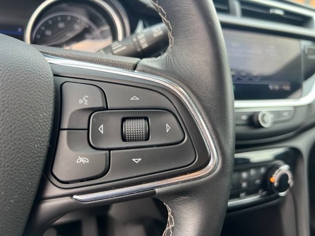 Used 2021 Buick Encore GX Preferred w/ Cold Weather Comfort Package FWD image 11