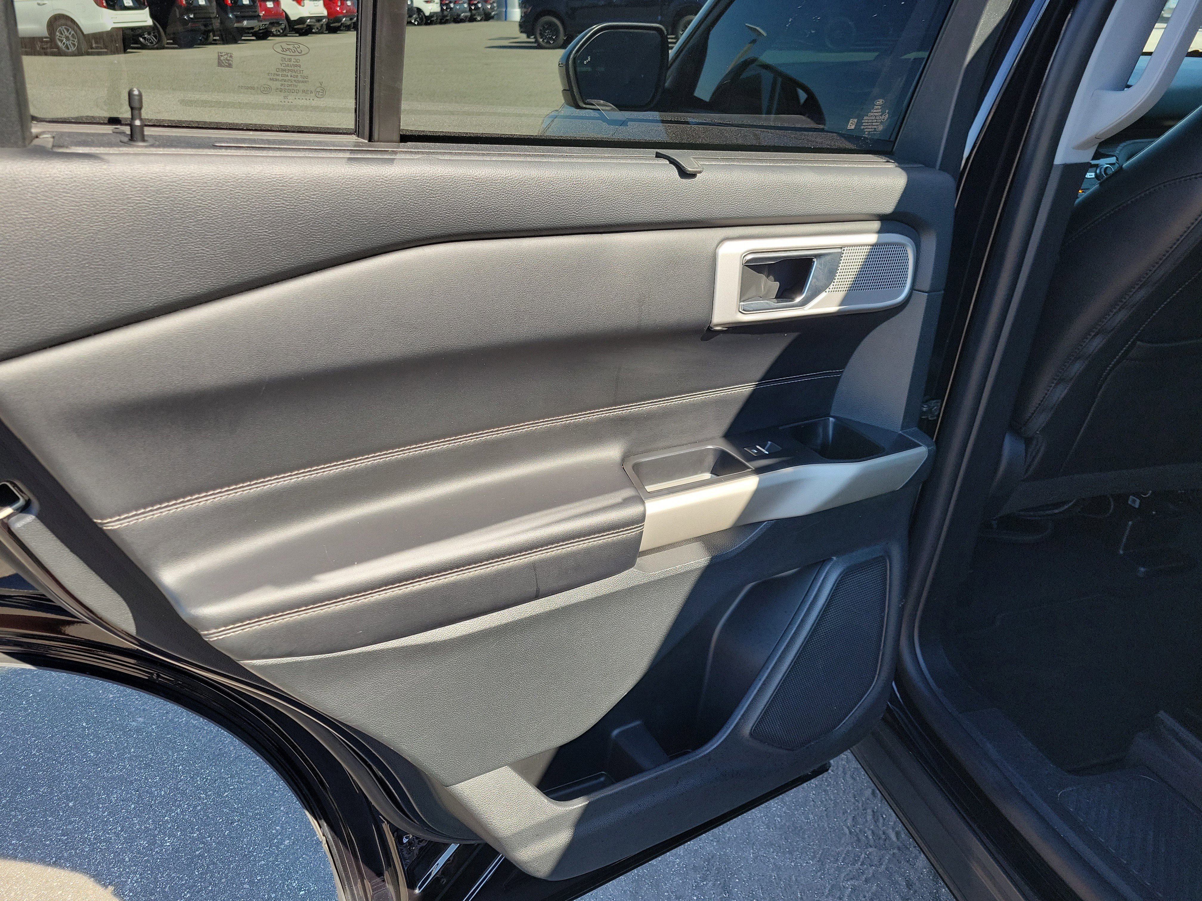 Certified 2022 Ford Explorer Limited image 24