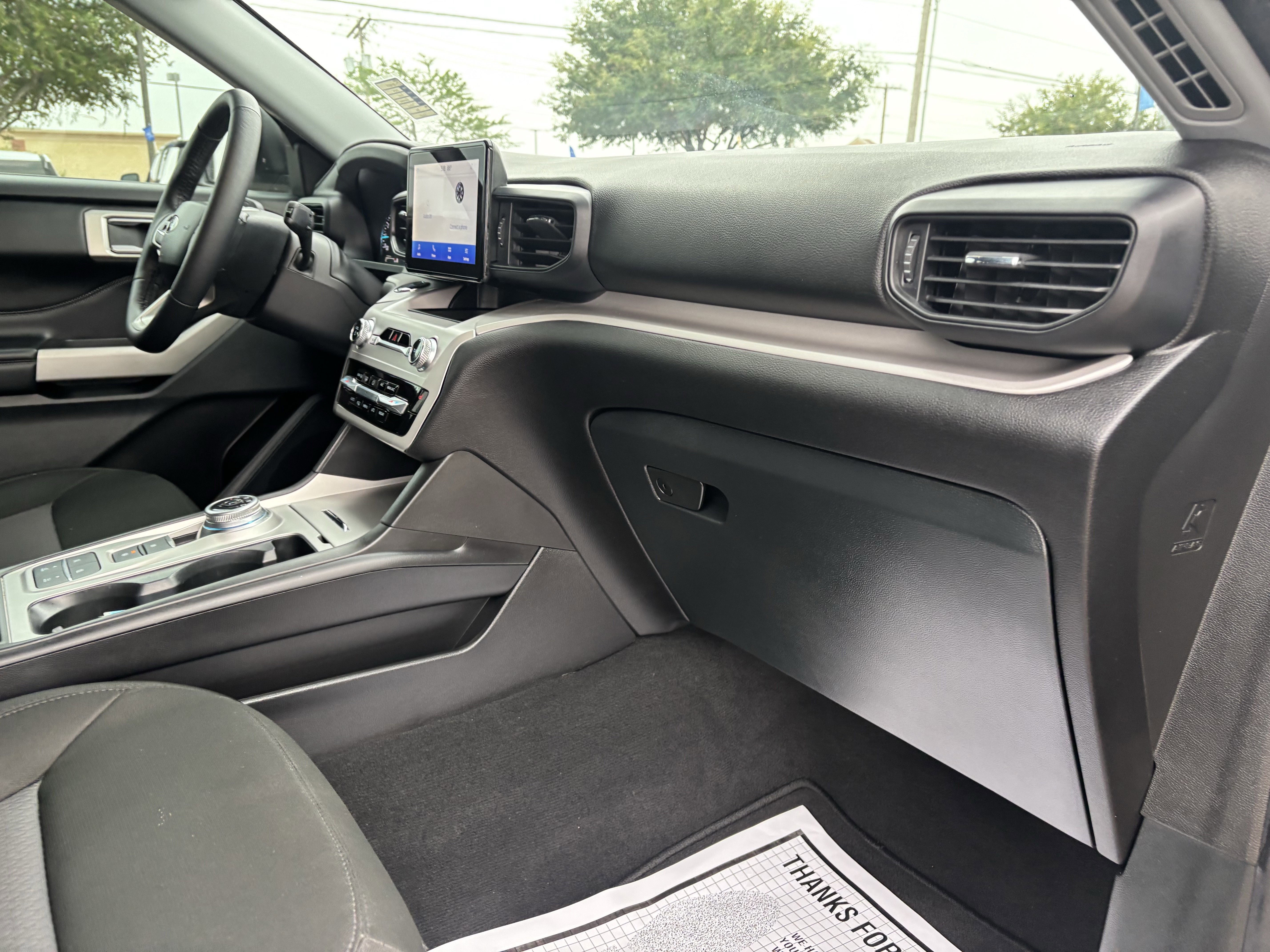 Certified 2023 Ford Explorer XLT image 27