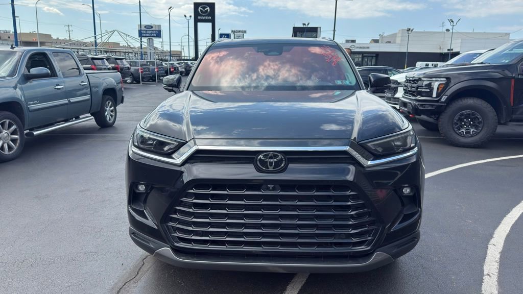 Used 2024 Toyota Grand Highlander AWD image 6