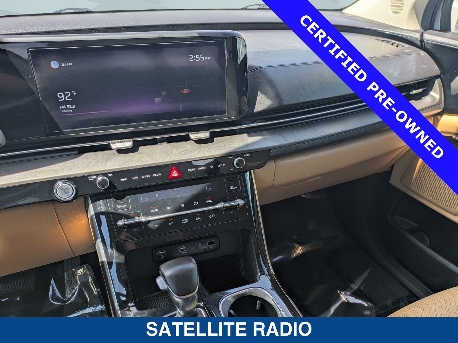 Used 2022 Kia Carnival EX FWD image 31