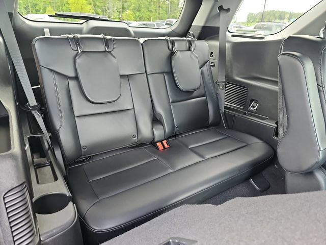 Certified 2023 Ford Explorer XLT w/ Equipment Group 202A AWD/4WD image 13