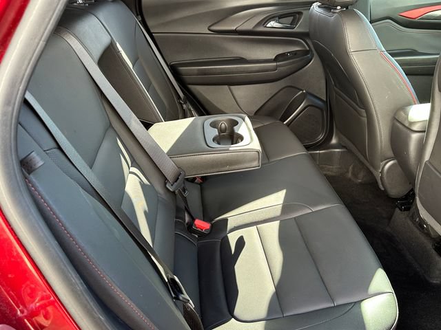 Used 2025 Chevrolet TrailBlazer RS w/ Convenience Package FWD image 9