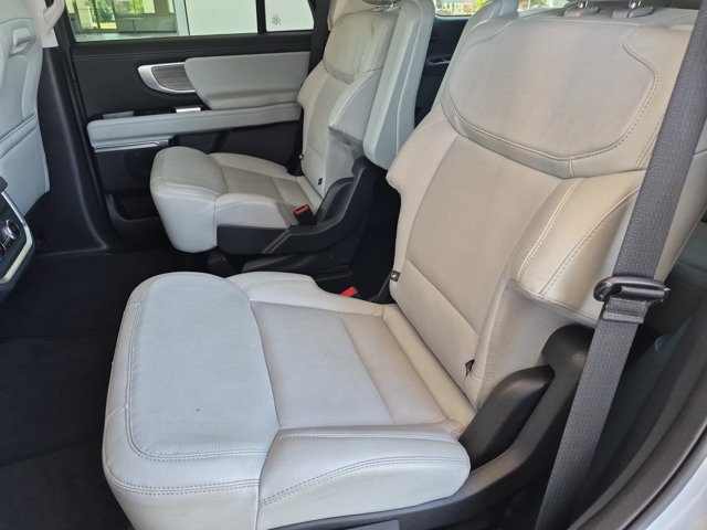 Certified 2025 Ford Expedition Platinum AWD/4WD image 31
