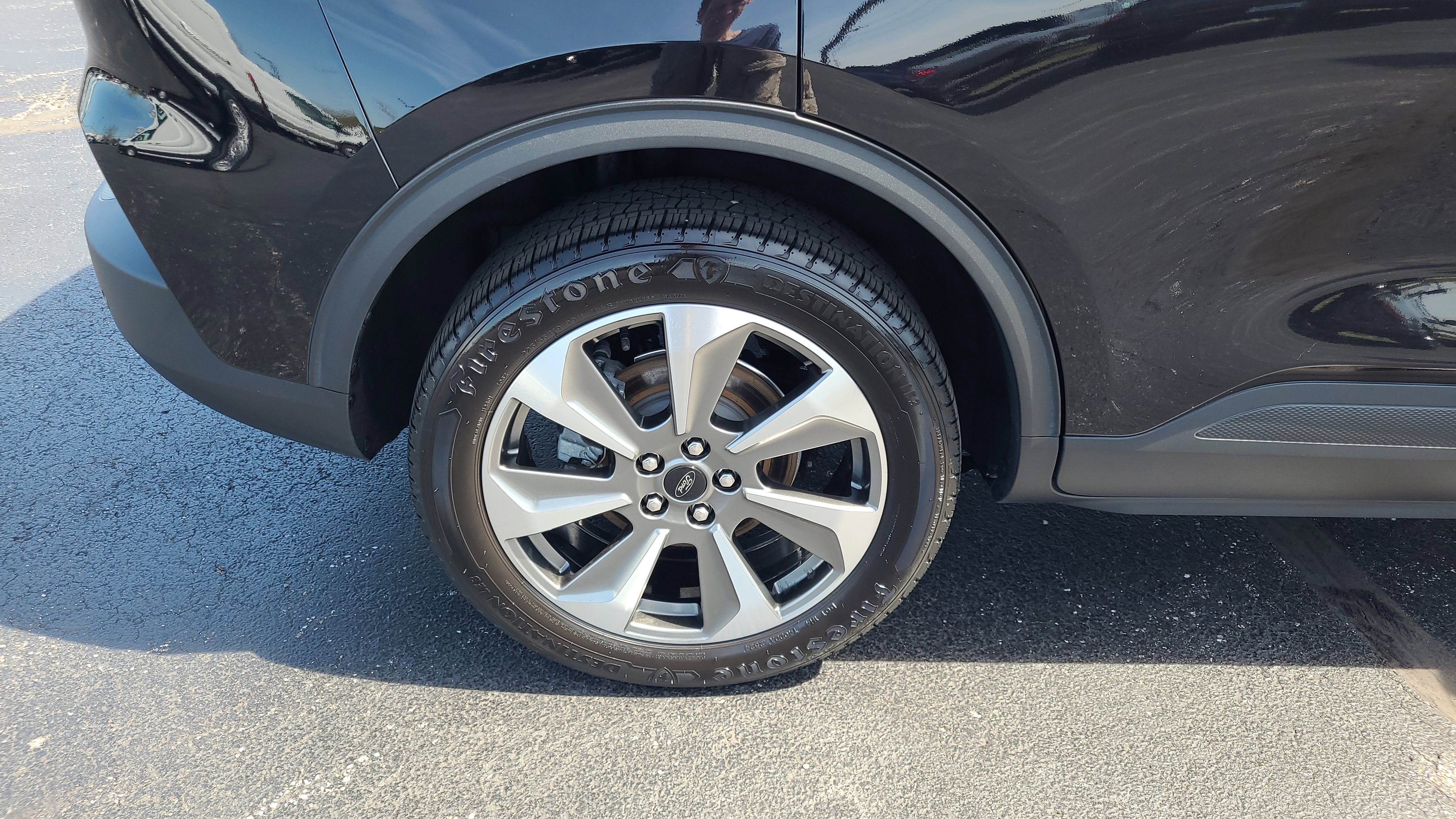 Certified 2023 Ford Escape Platinum AWD/4WD image 10
