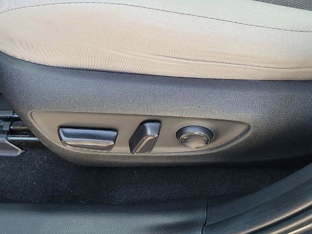 Used 2023 Toyota RAV4 XLE w/ Convenience Package FWD image 25