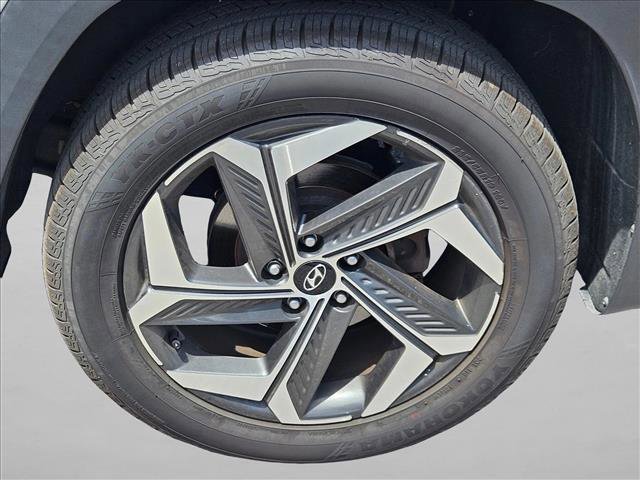 Used 2022 Hyundai Tucson Limited AWD/4WD image 5