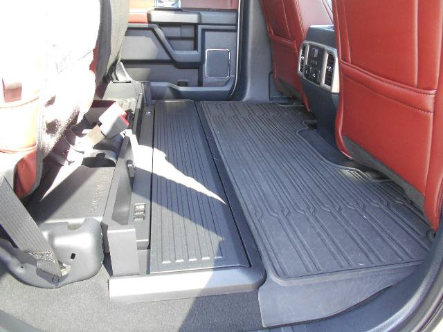 Certified 2022 Ford F350 Platinum AWD/4WD image 12
