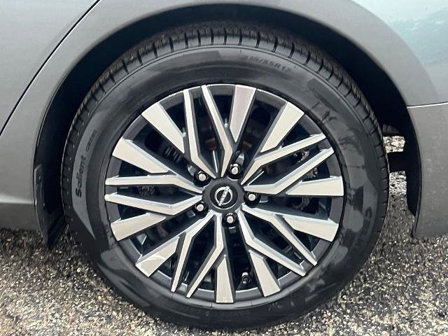 Used 2023 Nissan Altima 2.5 SV FWD image 38