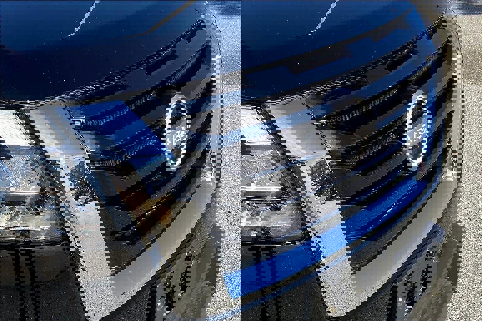 Used 2025 Nissan Pathfinder SV image 28