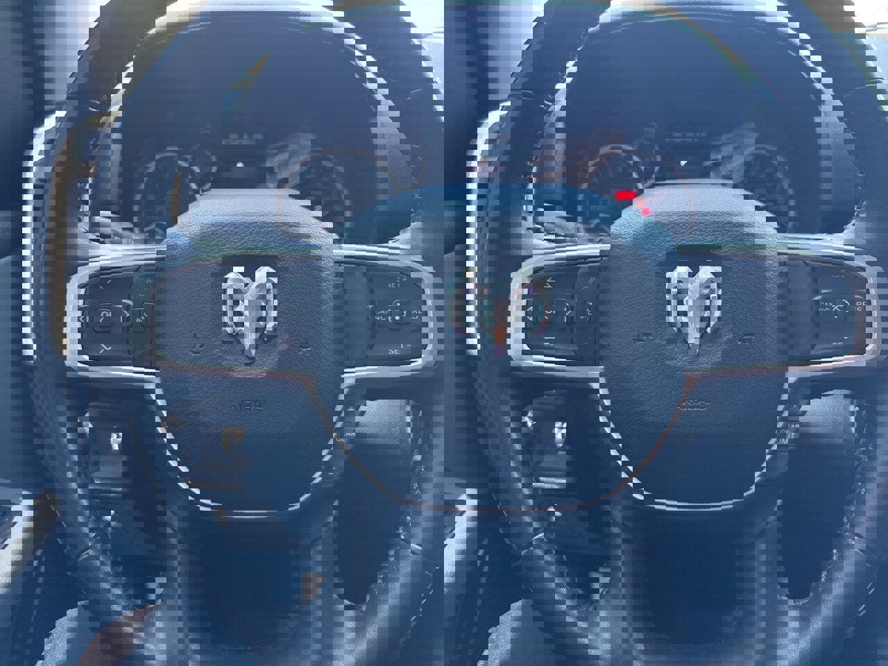 Used 2020 RAM 1500 Lone Star image 10