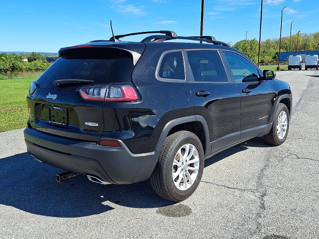 Used 2022 Jeep Cherokee Latitude Lux w/ Sun & Sound Group AWD/4WD image 6