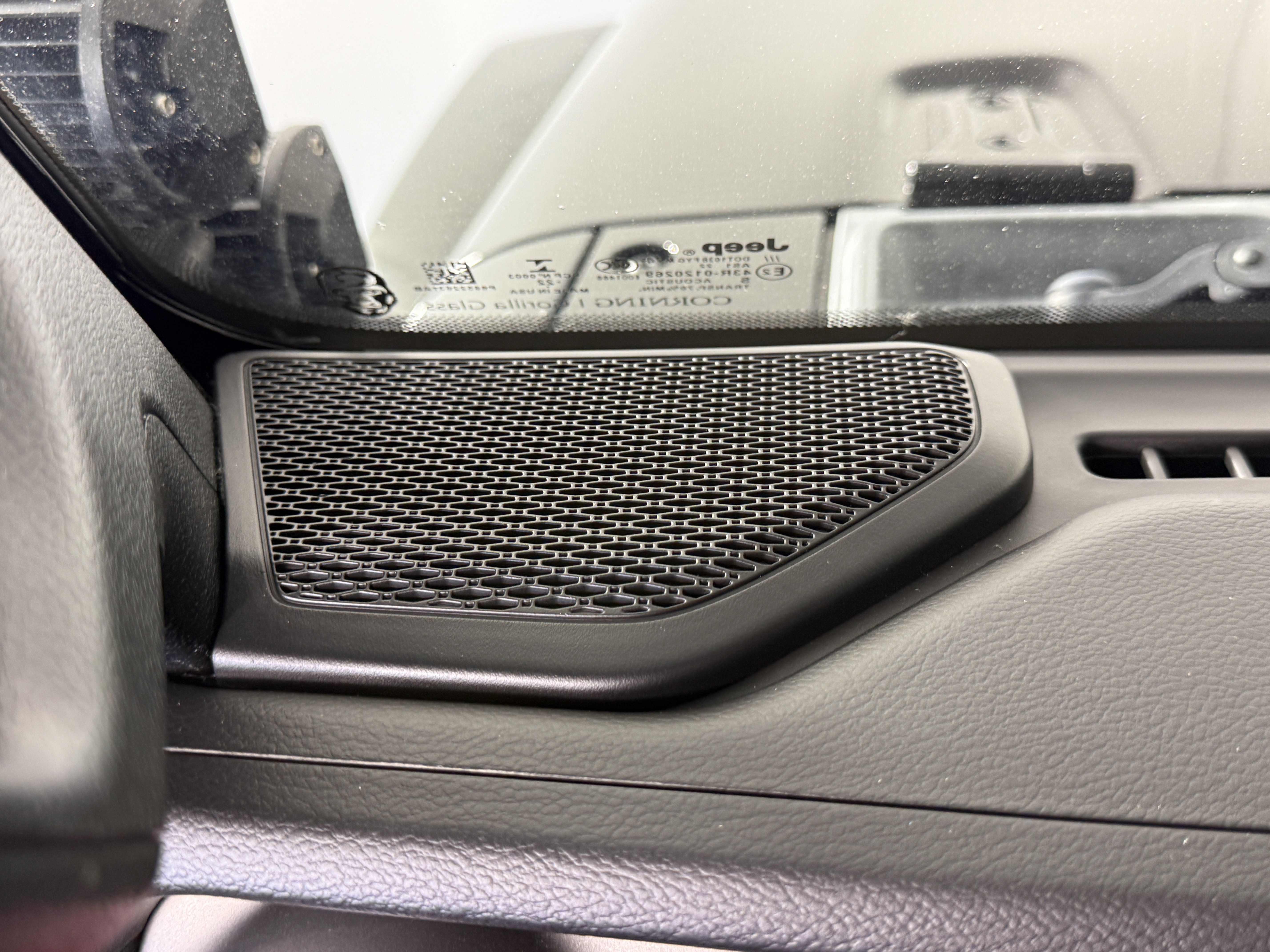 Used 2022 Jeep Gladiator Sport image 22