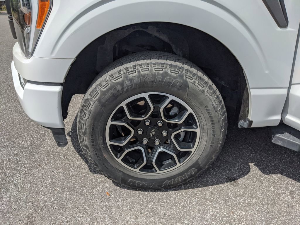 Certified 2023 Ford F150 Lariat image 35
