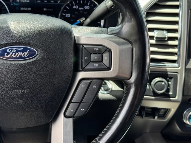 Certified 2017 Ford F350 Platinum w/ Platinum Ultimate Package AWD/4WD image 33
