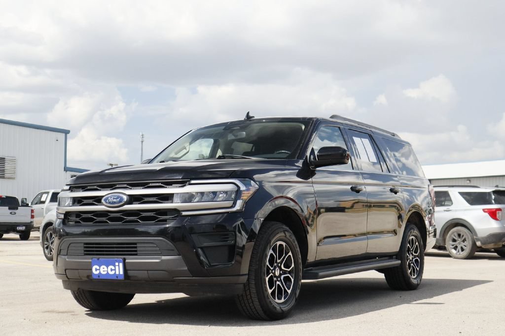 Certified 2024 Ford Expedition Max XLT AWD/4WD image 2