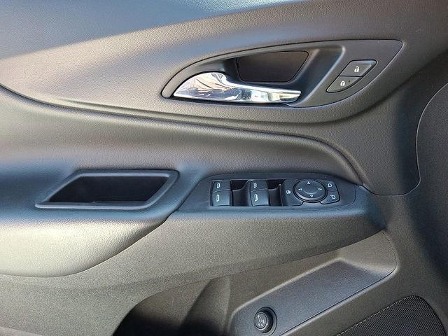 Used 2018 Chevrolet Equinox LT image 13