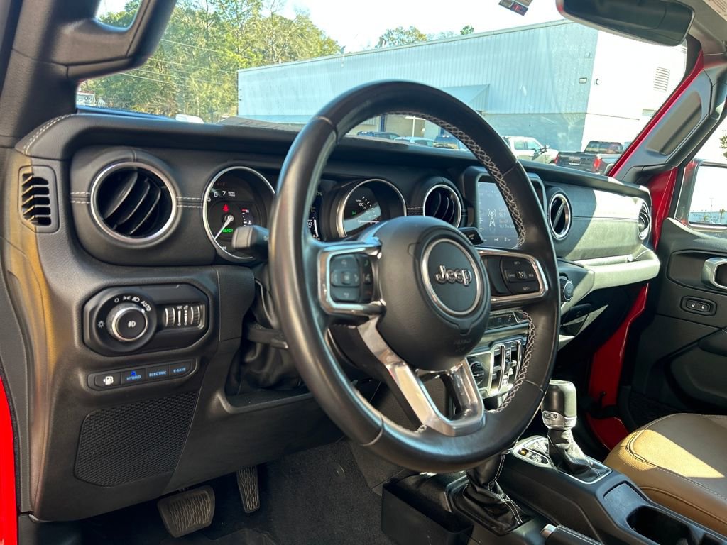Used 2022 Jeep Wrangler Unlimited Sahara 4xe image 10