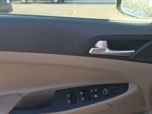 Used 2020 Hyundai Tucson SEL w/ Cargo Package image 8