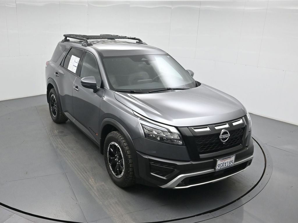 Used 2023 Nissan Pathfinder Rock Creek image 3