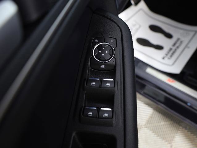 Certified 2022 Ford Edge ST-Line image 18