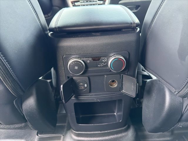 Certified 2021 Ford Explorer XLT w/ Equipment Group 202A AWD/4WD image 13