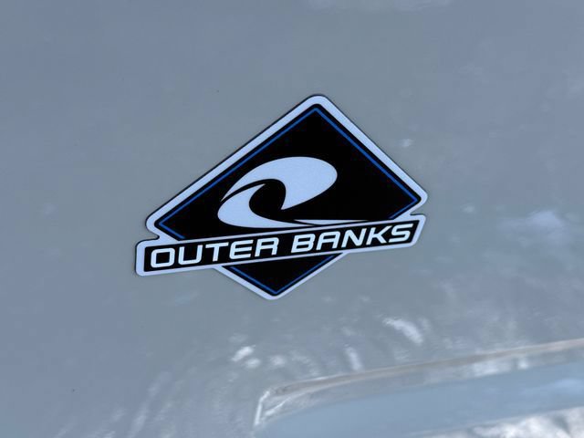 Certified 2025 Ford Bronco Sport Outer Banks w/ Outer Banks Tech Package+ AWD/4WD image 17